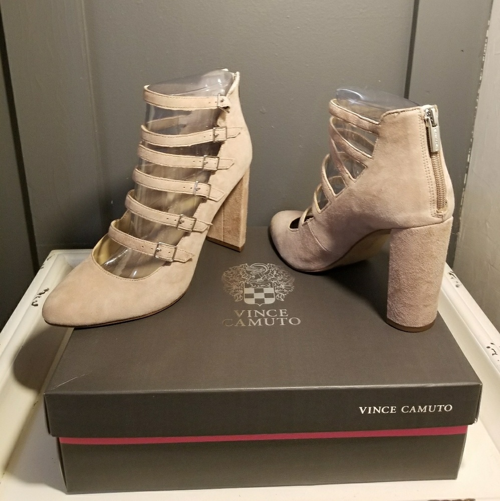 Brand new Vince Camuto heels!